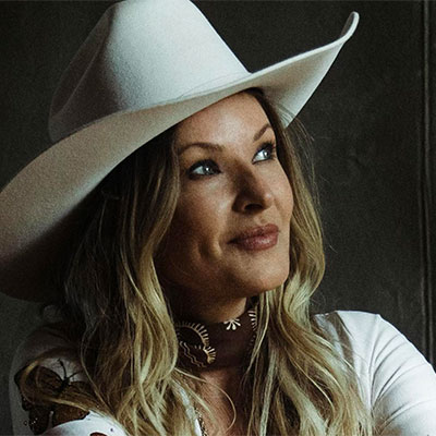 Elizabeth Cook